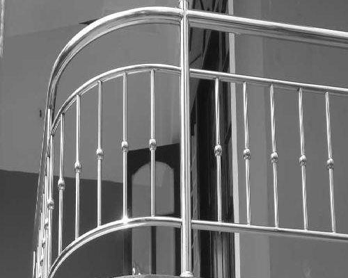 stainless-steel-balcony-railing-500x500